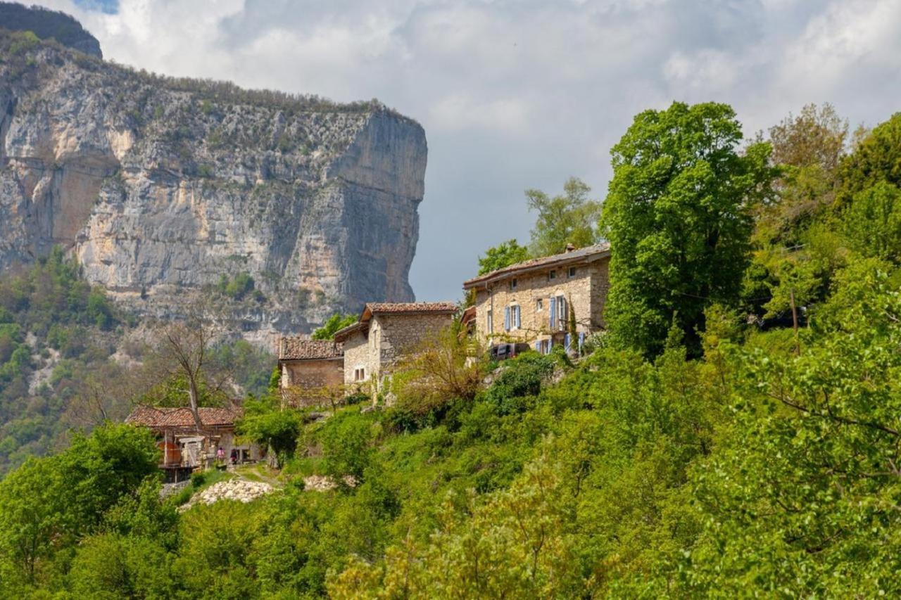 L'Echappee En Vercors Choranche Exterior photo